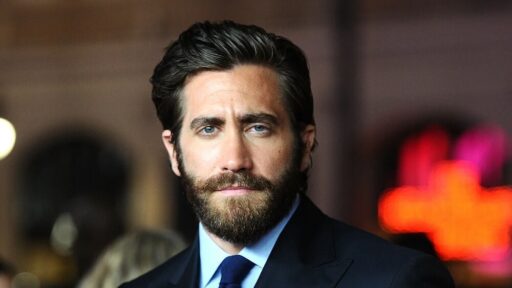 Jake Gyllenhaal vai estrelar novo thriller de M. Night Shyamalan e Nicholas Sparks