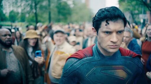 James Gunn diz que não há CGI no rosto de David Corenswet como Superman