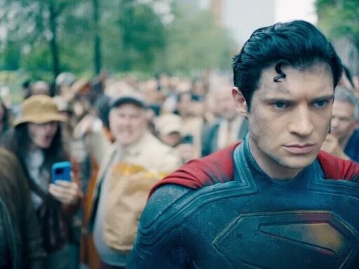 James Gunn diz que não há CGI no rosto de David Corenswet como Superman