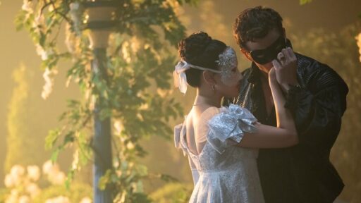 Bridgerton ganha vídeo de bastidores da 4ª temporada