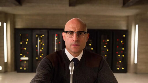 Neuromancer: série adiciona Mark Strong ao elenco