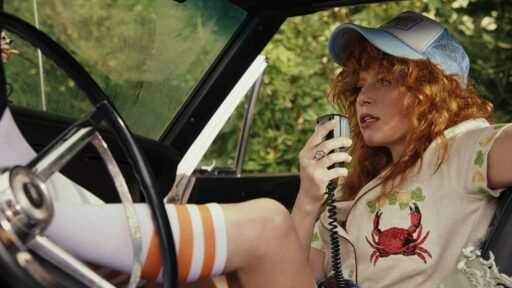 Poker Face: 2ª temporada da série de Natasha Lyonne e Rian Johnson ganha imagens