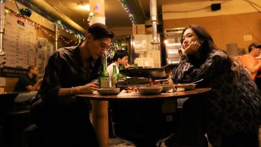 Regras do Amor na Cidade Grande: filme com Kim Go-eun e Steve Sanghyun Noh estreia em abril nos cinemas