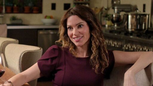 Courtney Henggeler, a Amanda LaRusso em Cobra Kai, anuncia aposentadoria da atuação