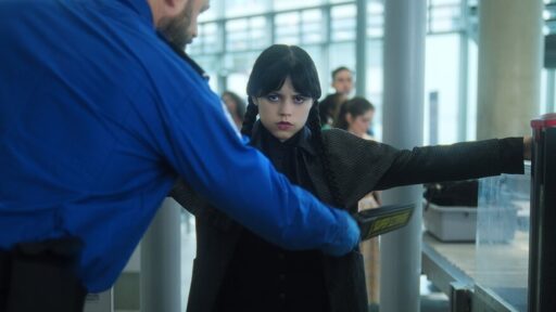 Wandinha: Netflix confirma participação de Lady Gaga e divulga novas imagens da próxima temporada