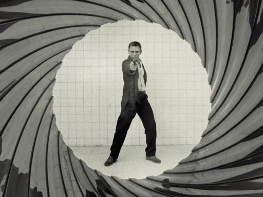 Amazon avalia diretores para novo filme do James Bond