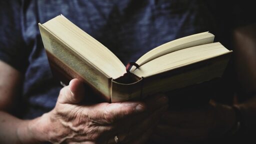 Livro / Literatura