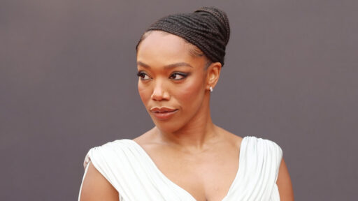 Naomi Ackie deve entrar para o elenco do filme Cara-de-Barro da DC