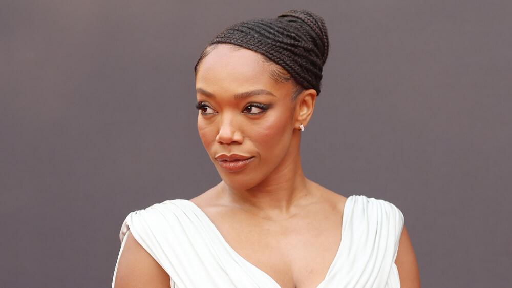 Naomi Ackie deve entrar para o elenco do filme Cara-de-Barro da DC