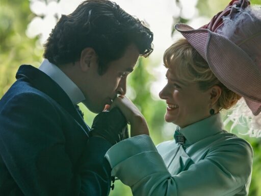 A Idade Dourada: Carrie Coon fala sobre rejeitar o noivado do filho em novo episódio