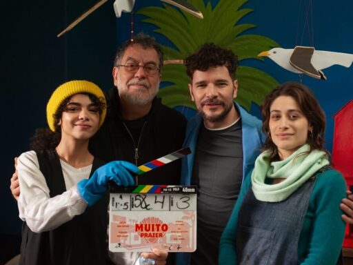 Muito Prazer, com Luisa Arraes e Daniel de Oliveira, conclui filmagens