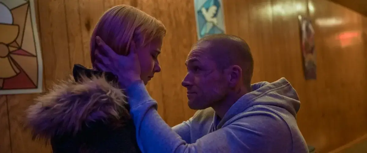 Fuga Fatal (She Rides Shotgun, 2025) - FINAL EXPLICADO do filme estrelado por Taron Egerton no Prime Video