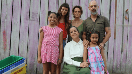 Livros Restantes, filme estrelado por Denise Fraga - Crítica