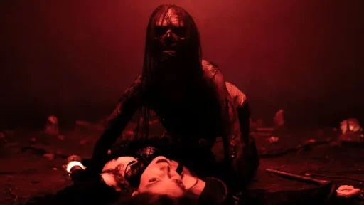 Criatura Voraz (2025) Final Explicado do Terror disponível na HBO Max