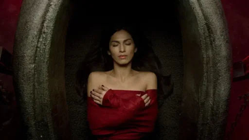 Elodie Young Como Elektra em Defensores, da Marvel