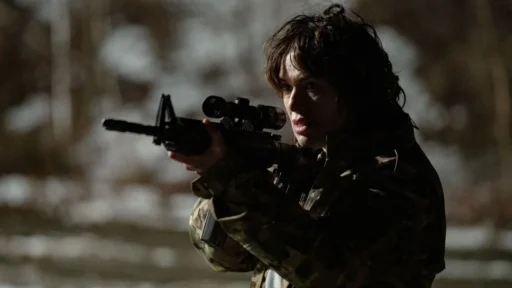 Balística (Balistic, 2026) - filme com Lena Headey estreia no Adrenalina Pura+